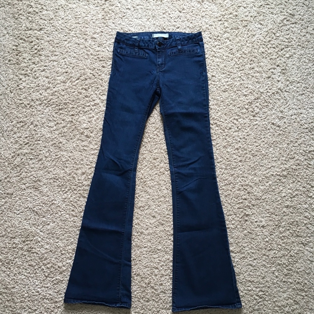 LIKE NEW Bullhead Jeans.